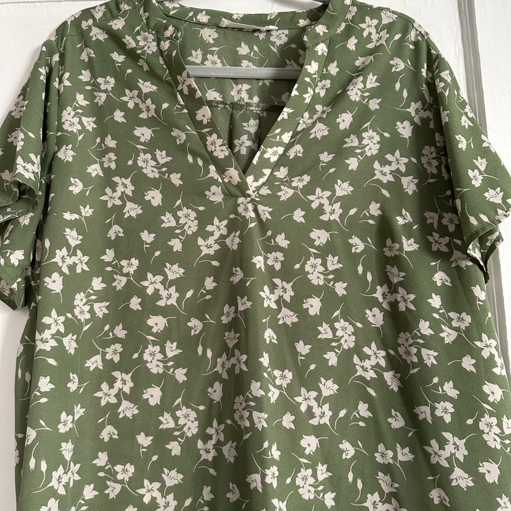 Lush Green Floral Blouse
